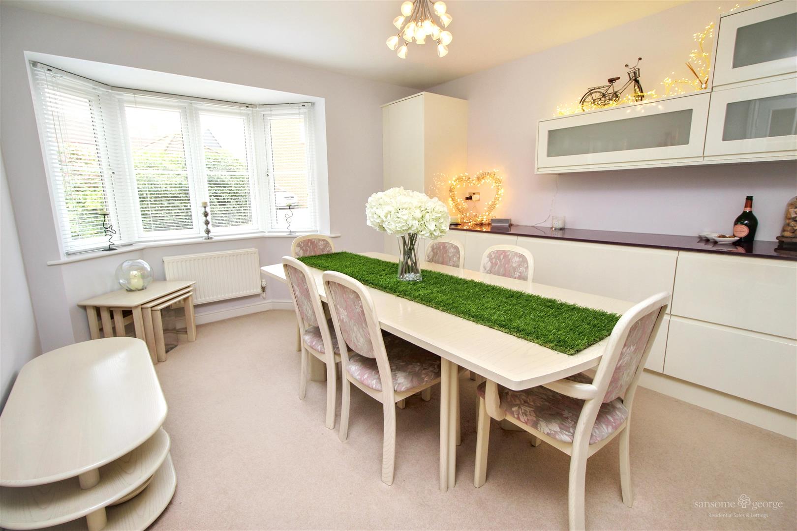 Clarendon Rise, Tilehurst, Reading